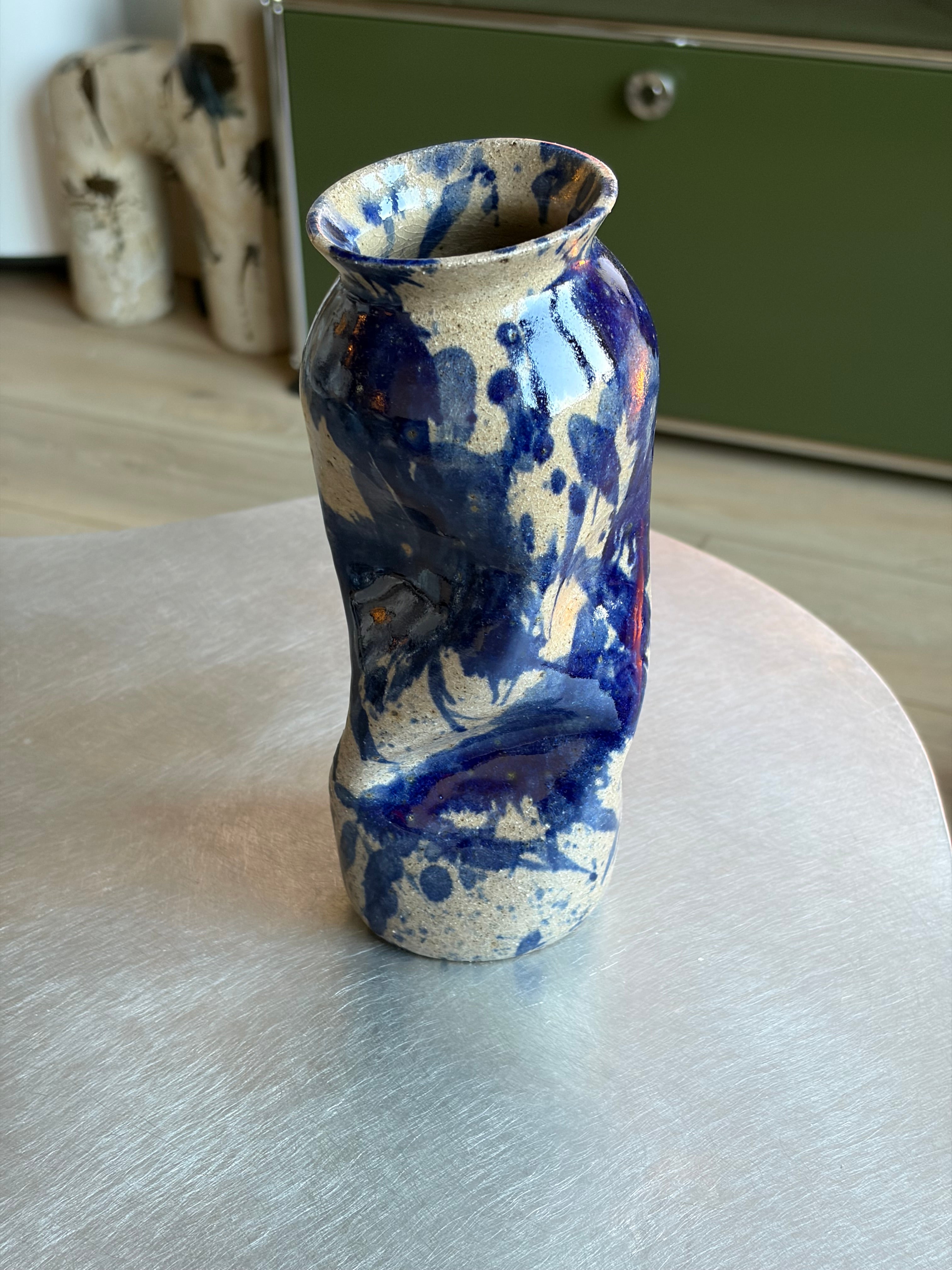 Warped Vase — Splashed Colbat №1
