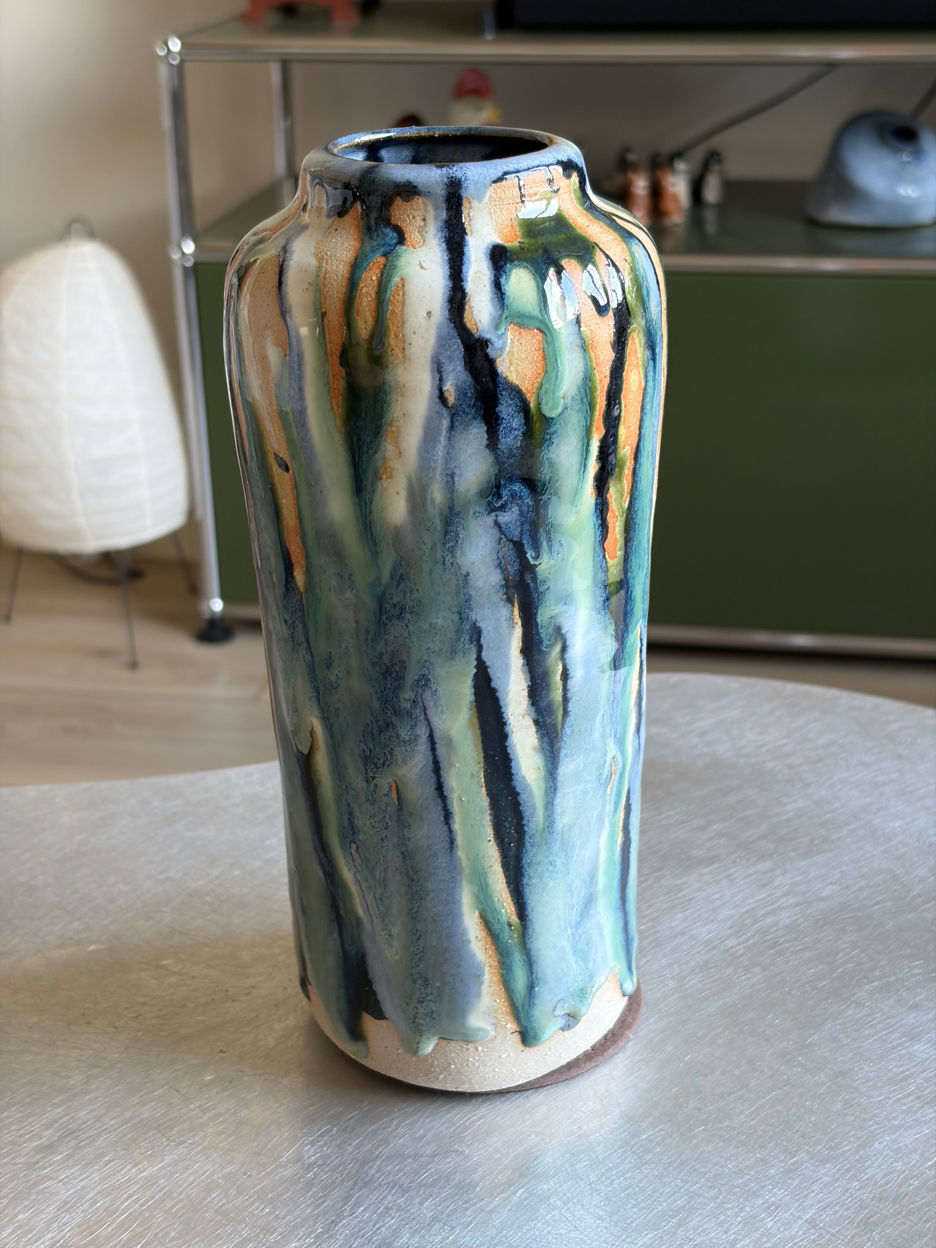 Warped Vase — Multi №12