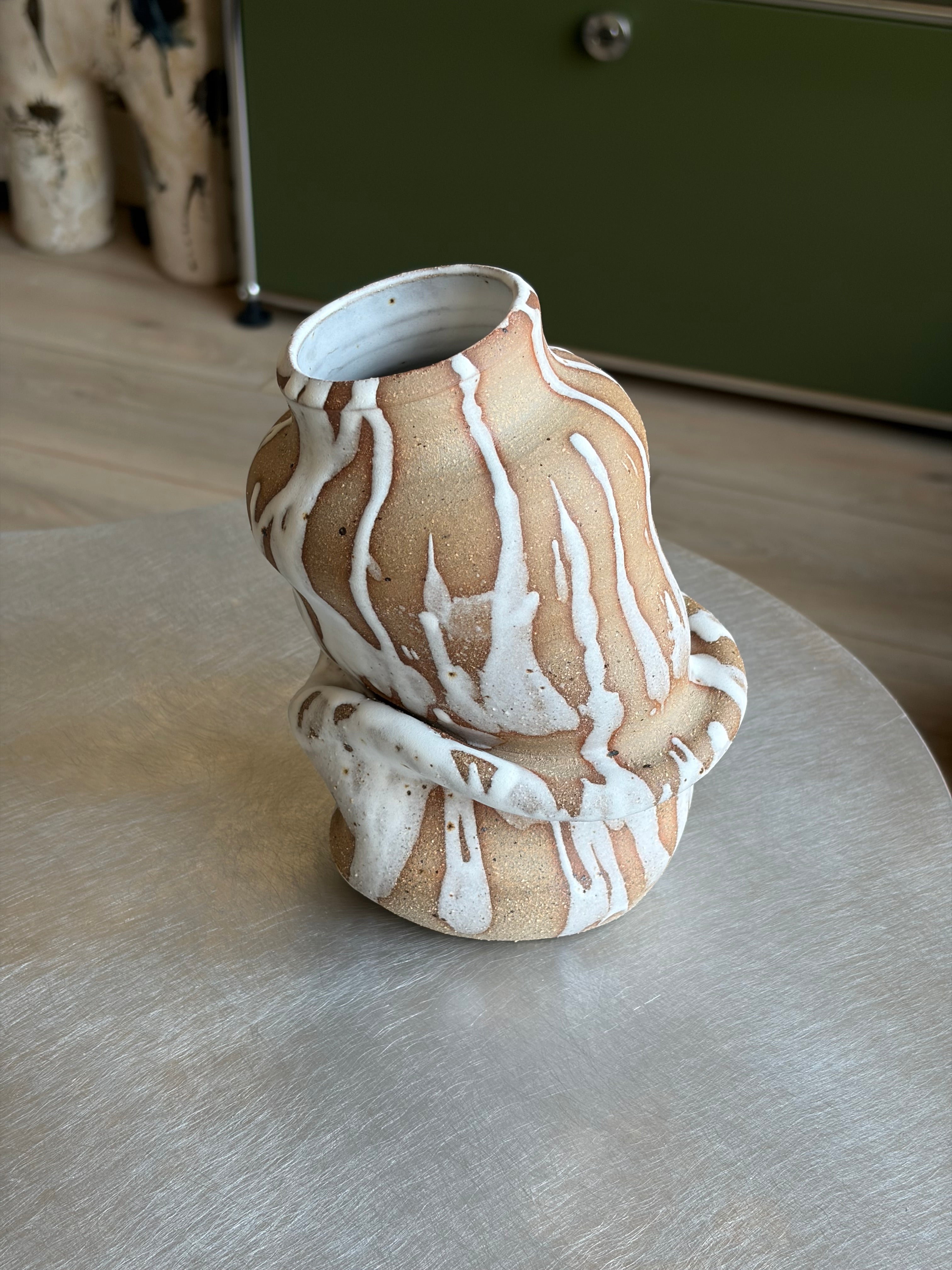 Warped Vase — Matte White №1