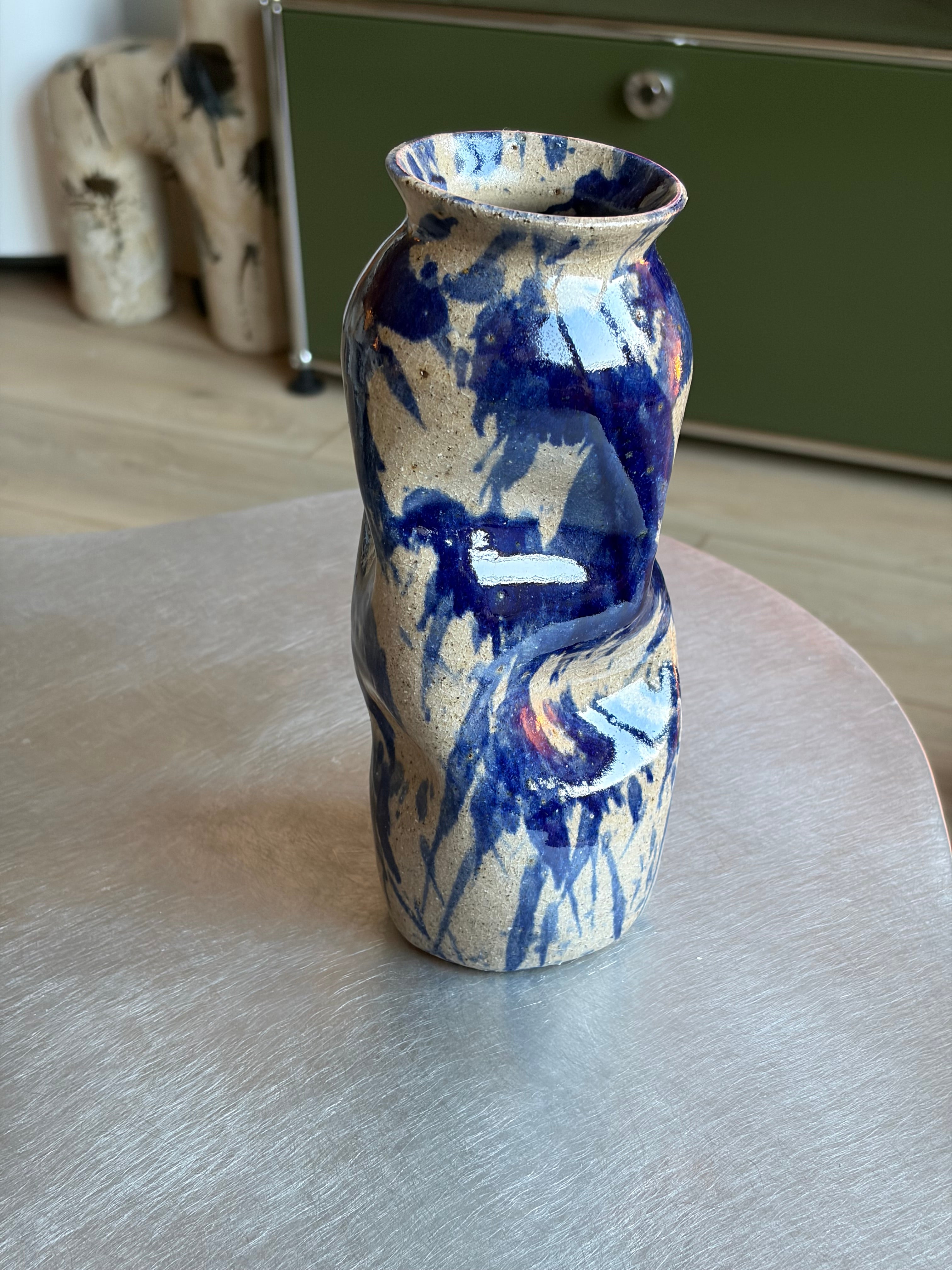 Warped Vase — Splashed Colbat №1