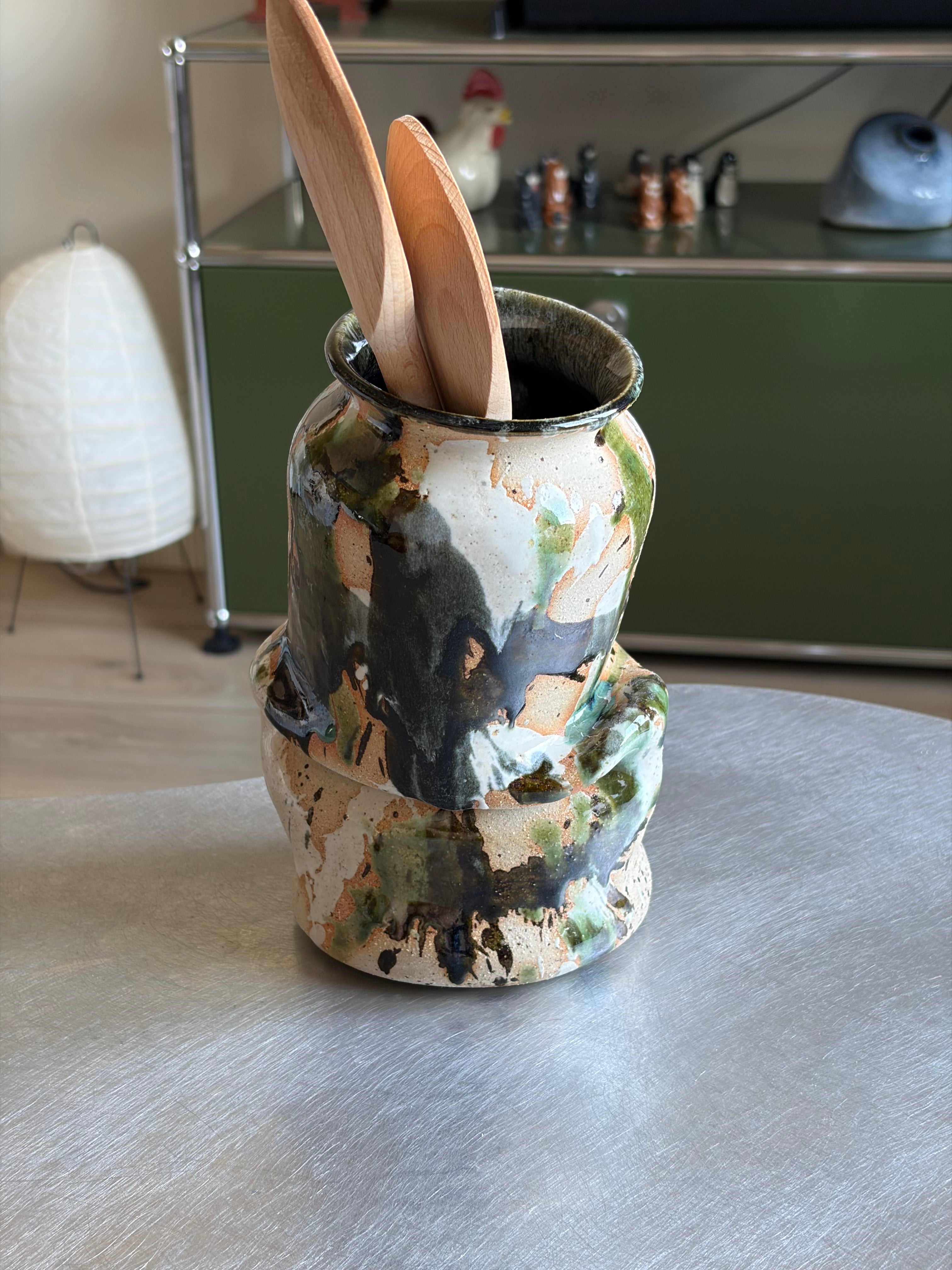 Warped Vase — Splash №9