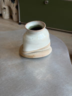 Warped Vase — White