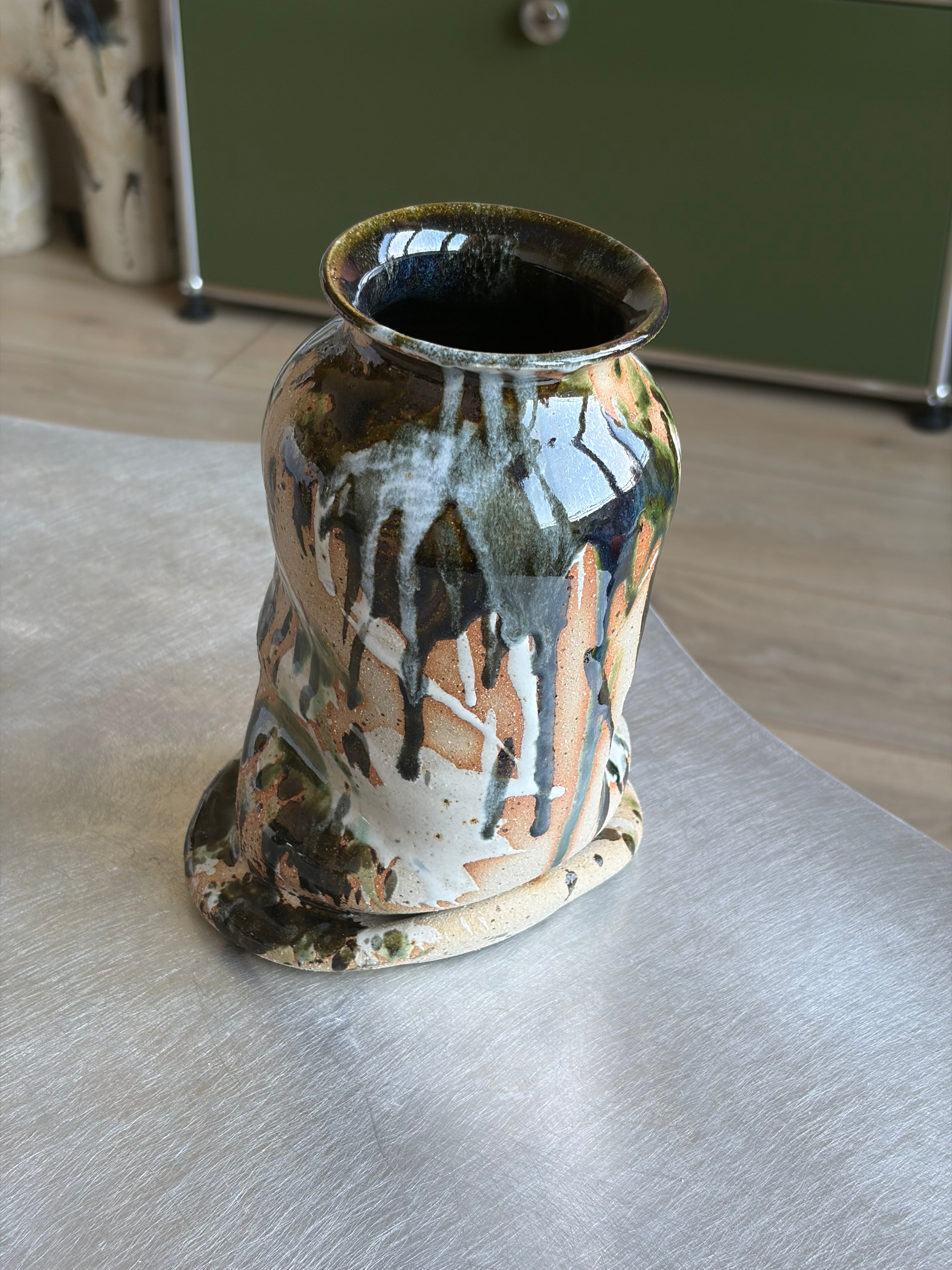 Warped Vase — Splashed №4