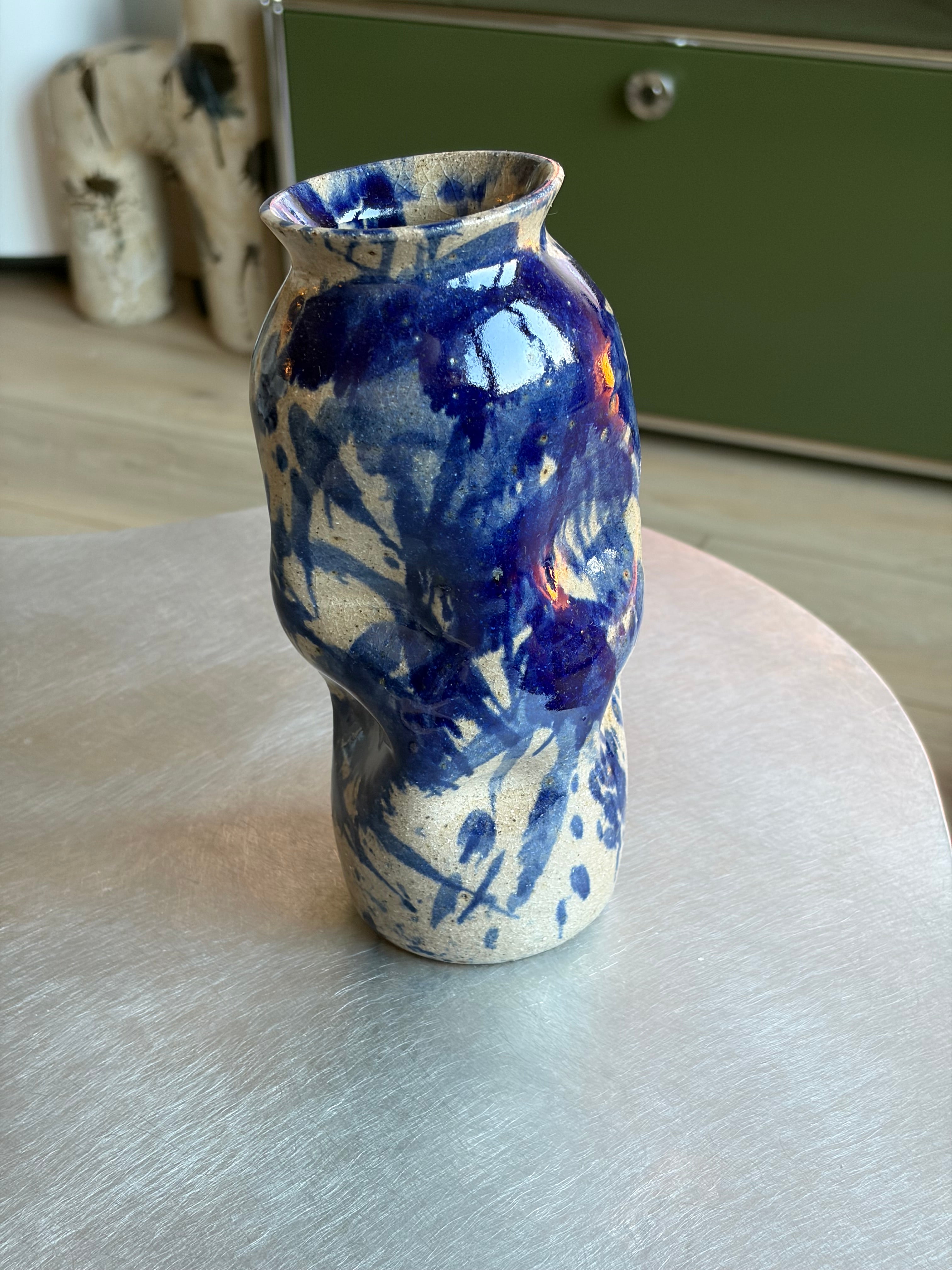 Warped Vase — Splashed Colbat №1