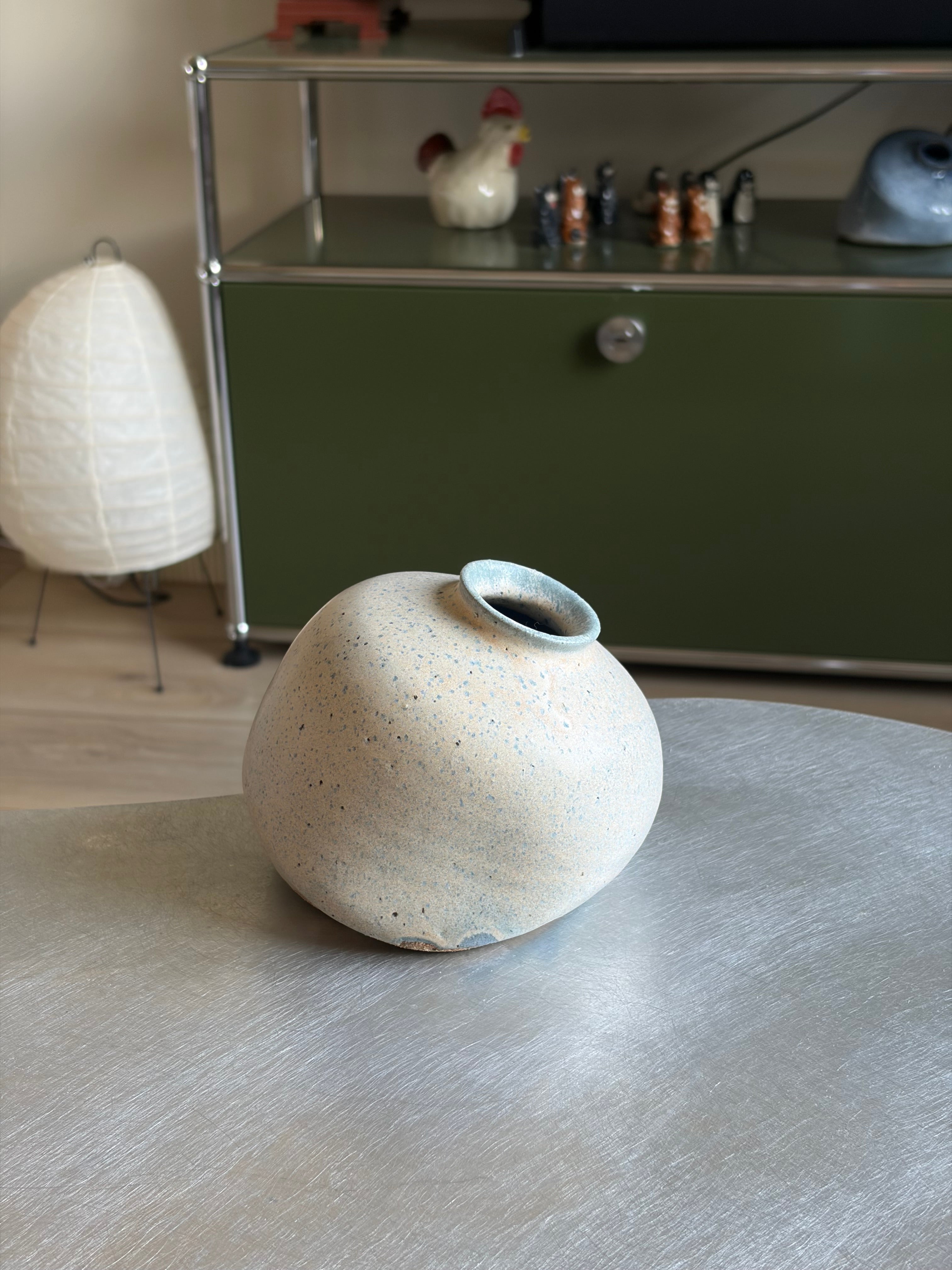 Warped Vase — Coral