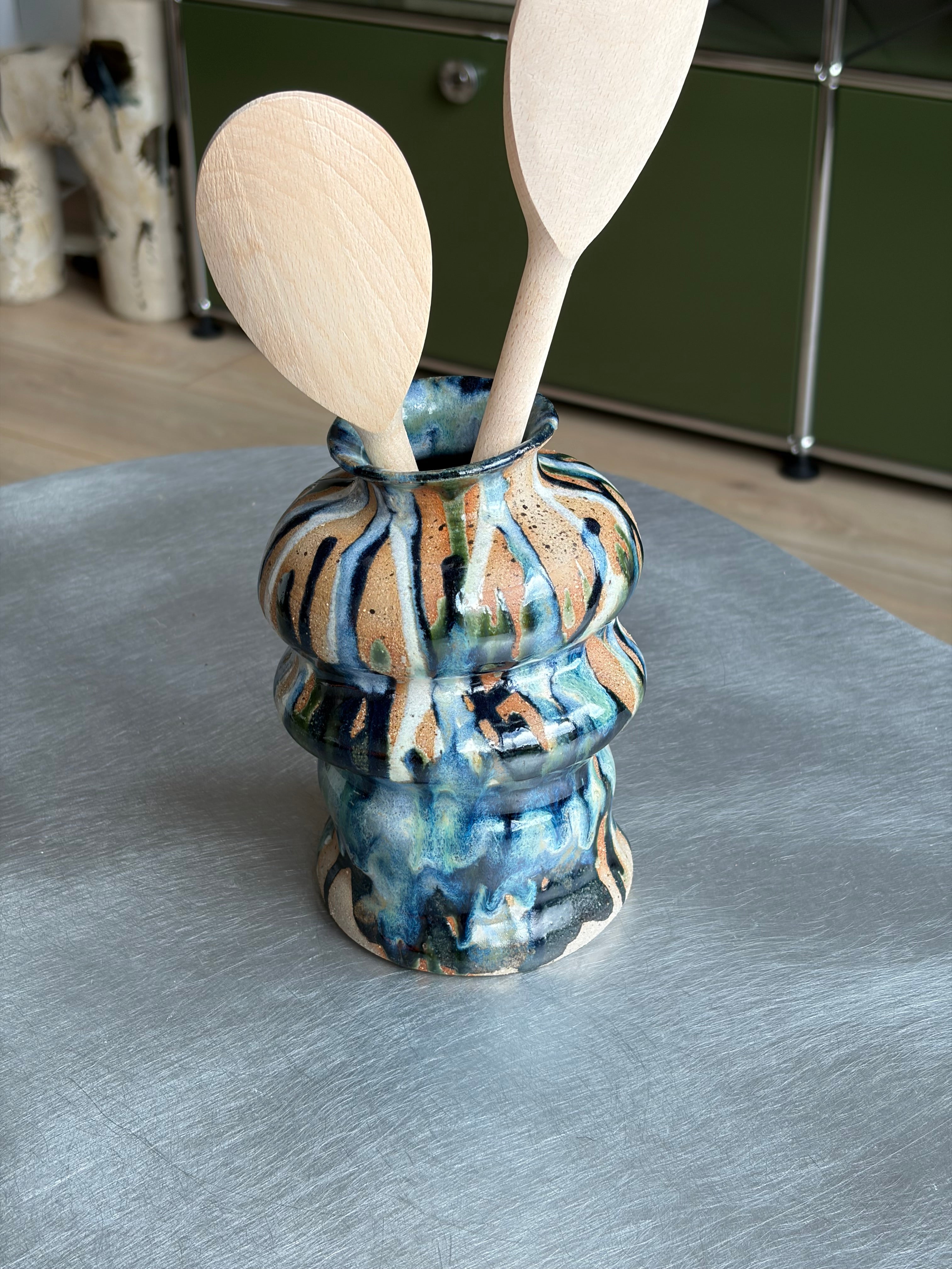Warped Vase — Multi №1