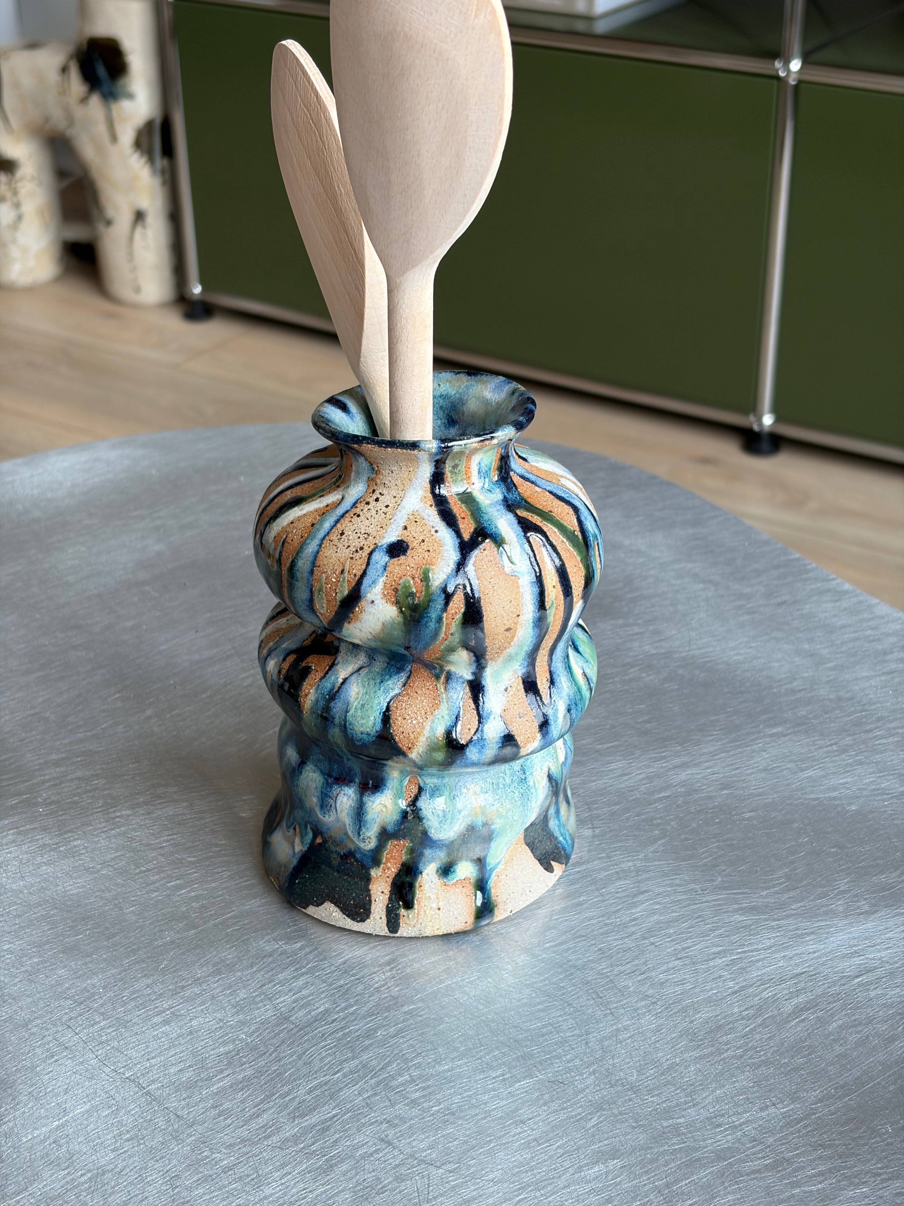 Warped Vase — Multi №1