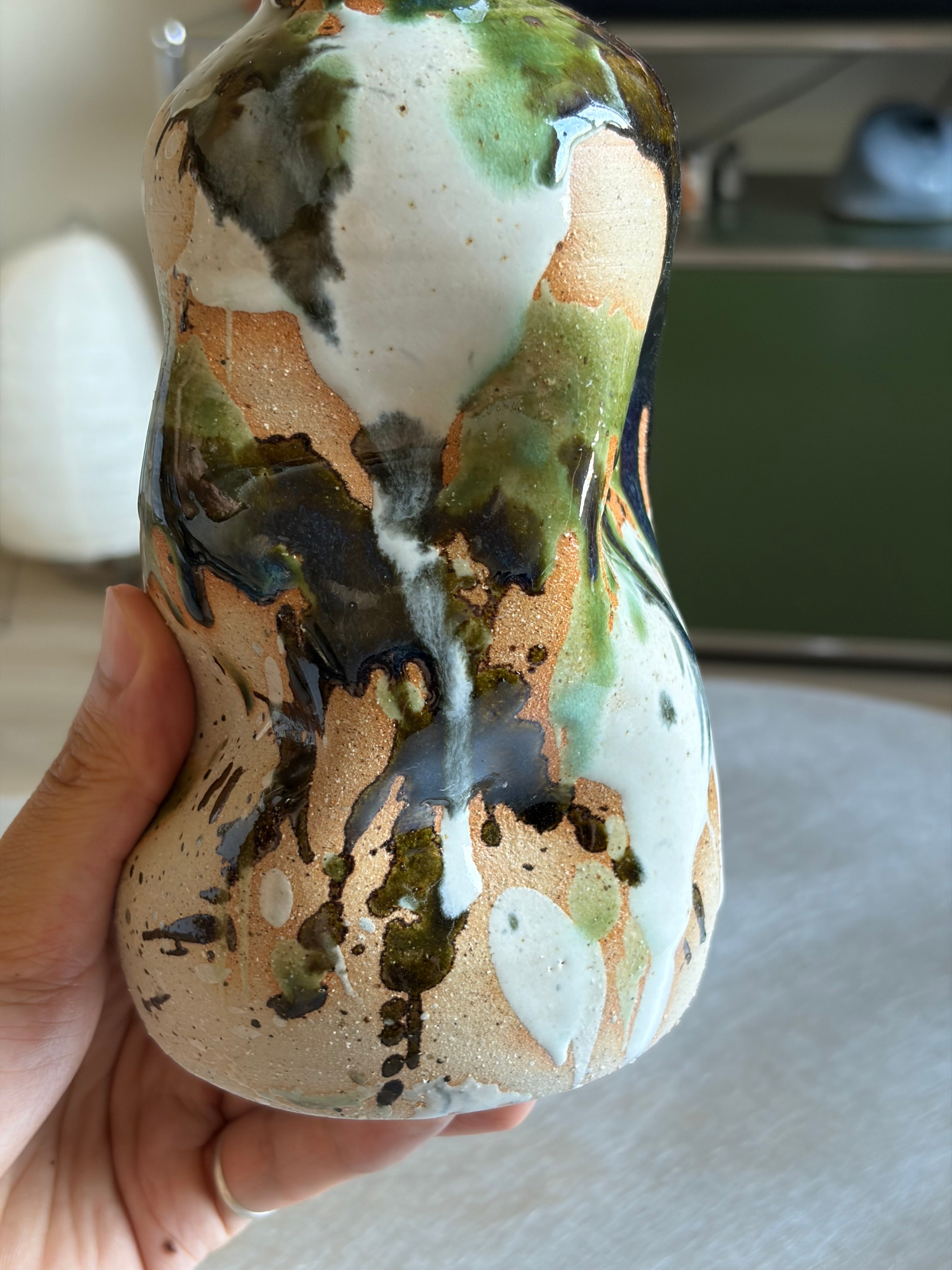 Warped Vase — Splash №2