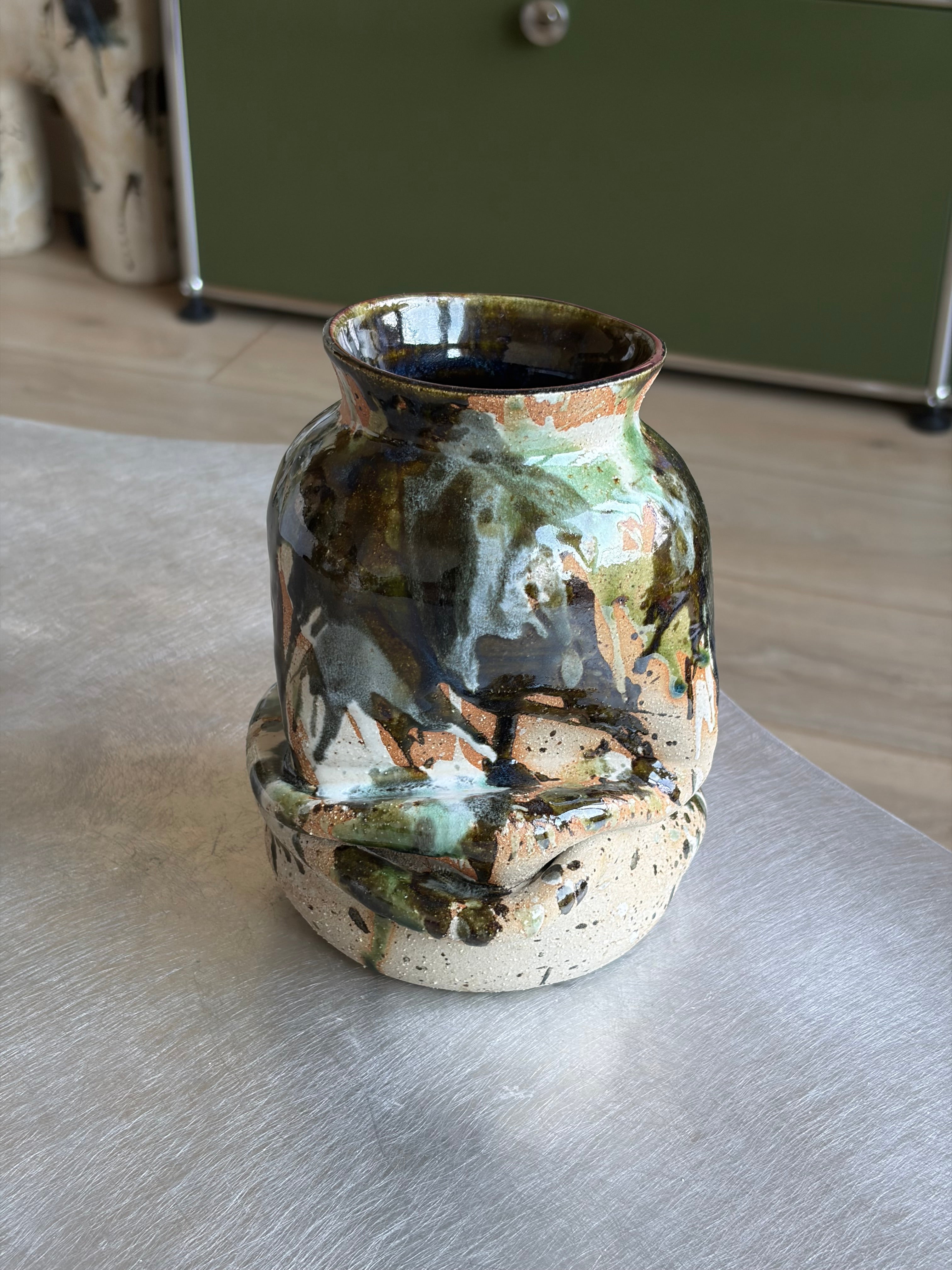 Warped Vase — Splashed №1