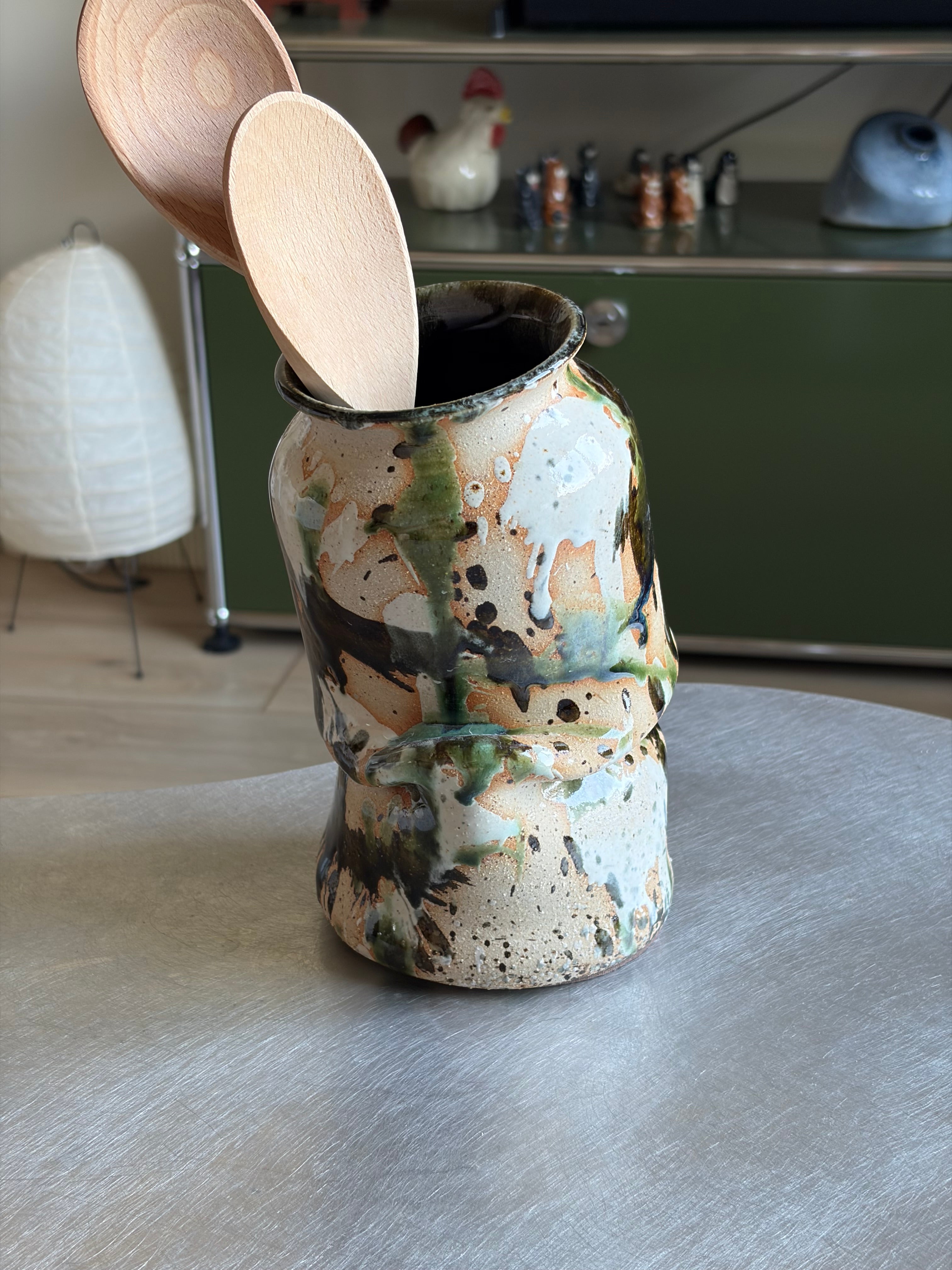 Warped Vase — Splash №9