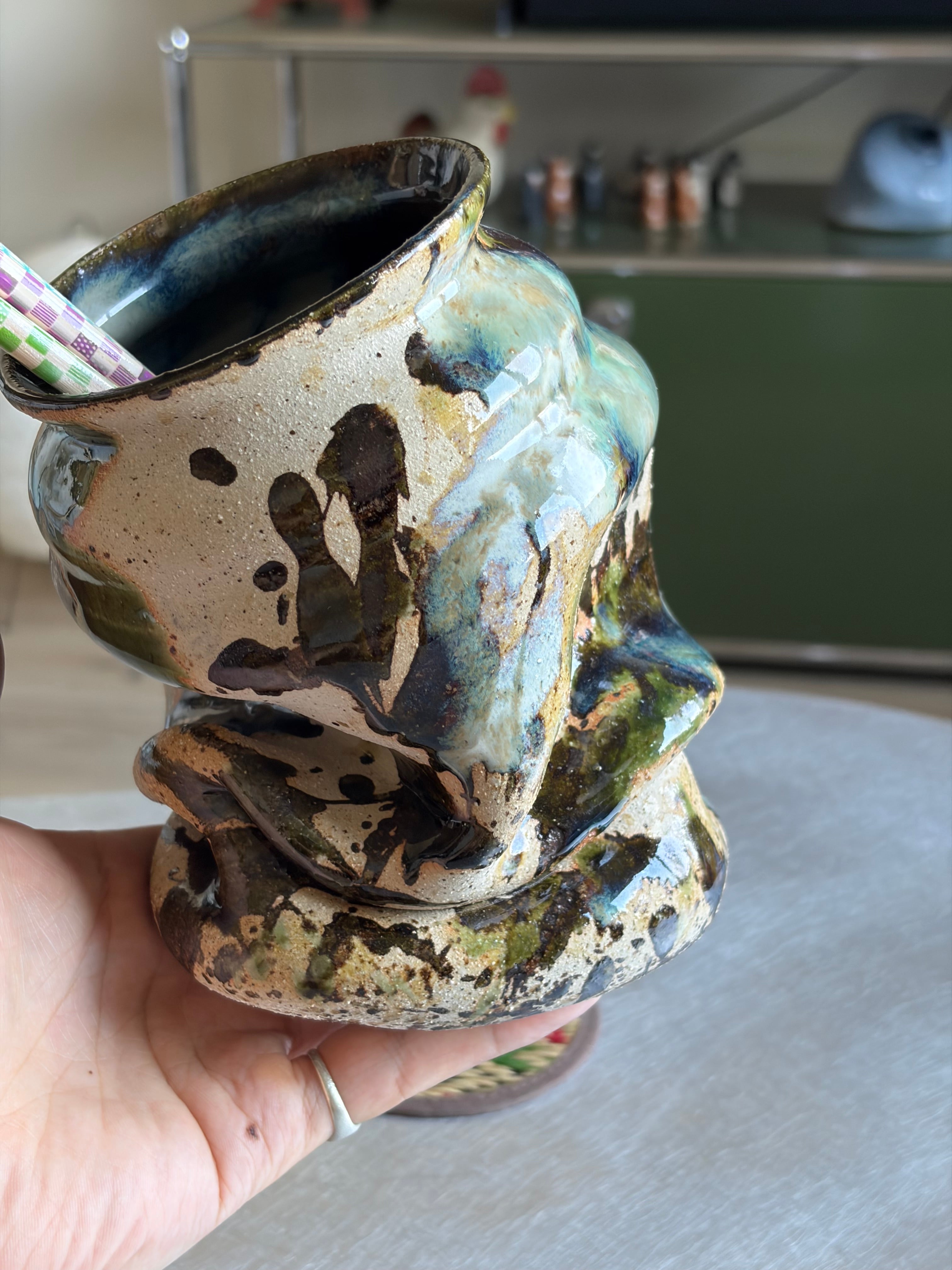Warped Vase — Splash №7