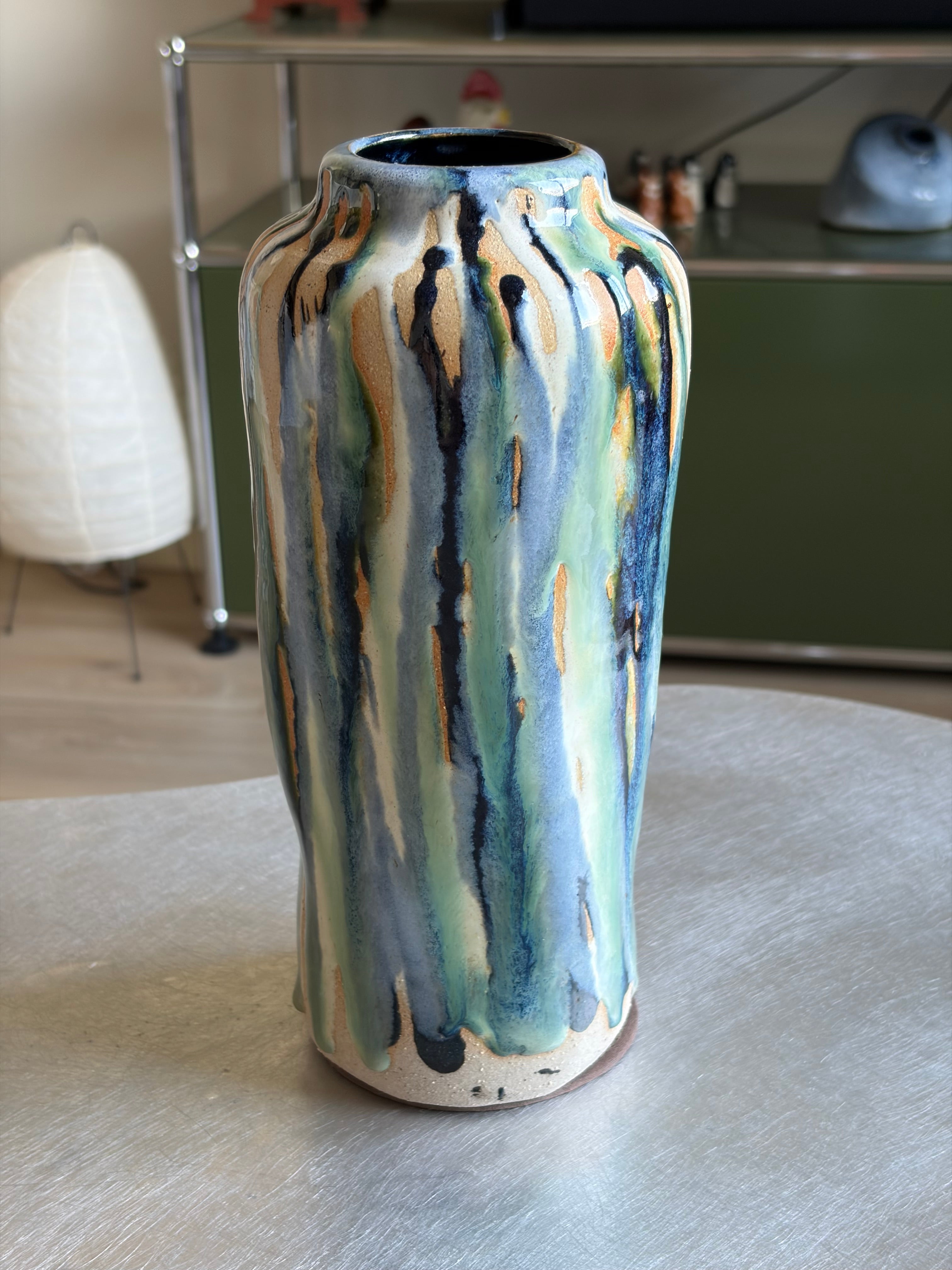 Warped Vase — Multi №12