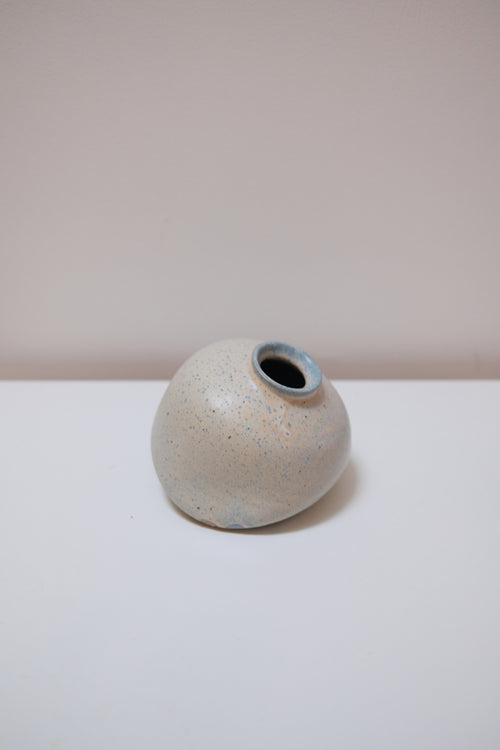 Melted Vase — Neutral Coral