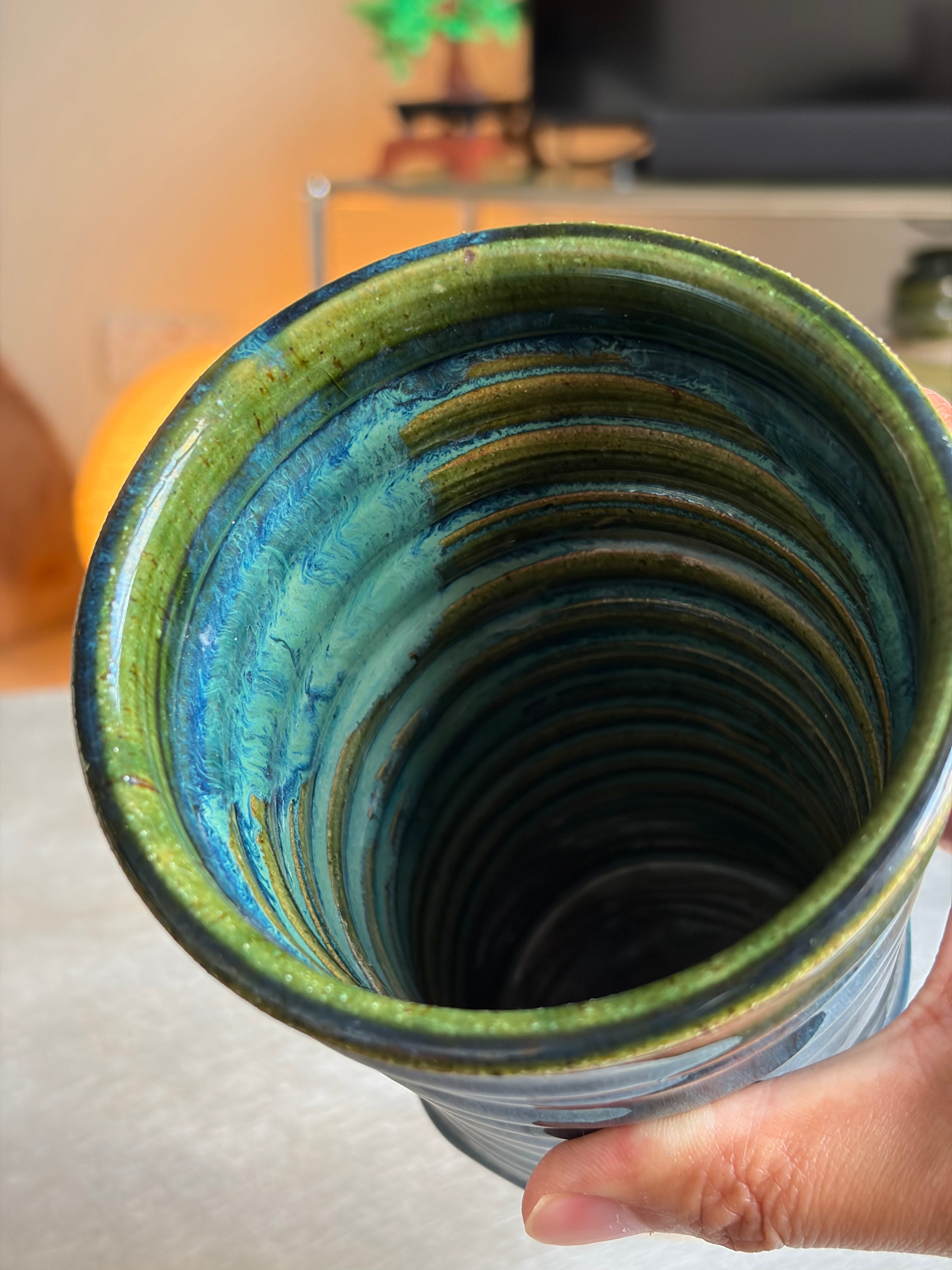 Warped Vase — New 28