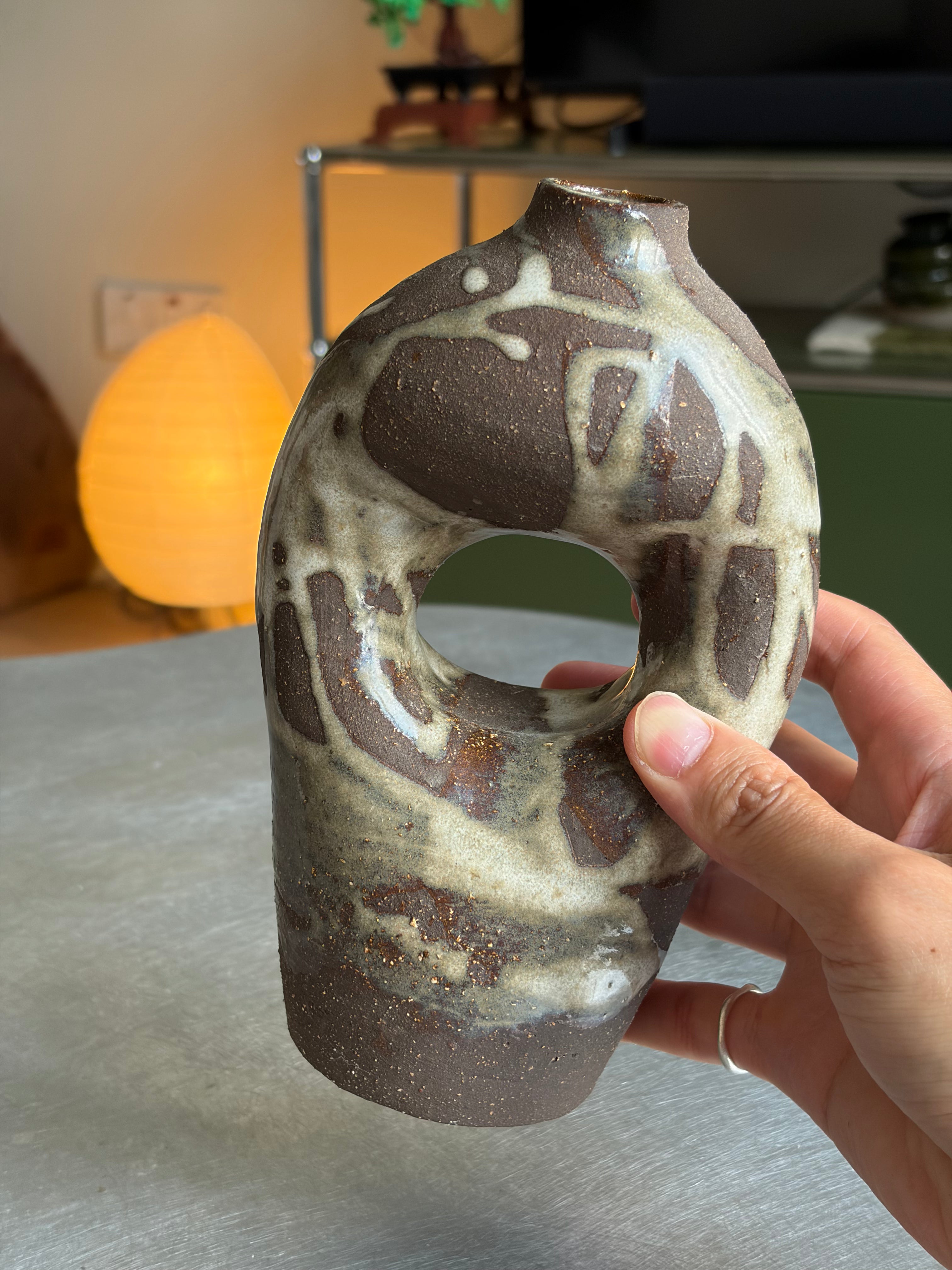 Archive Donut Vase — Brown