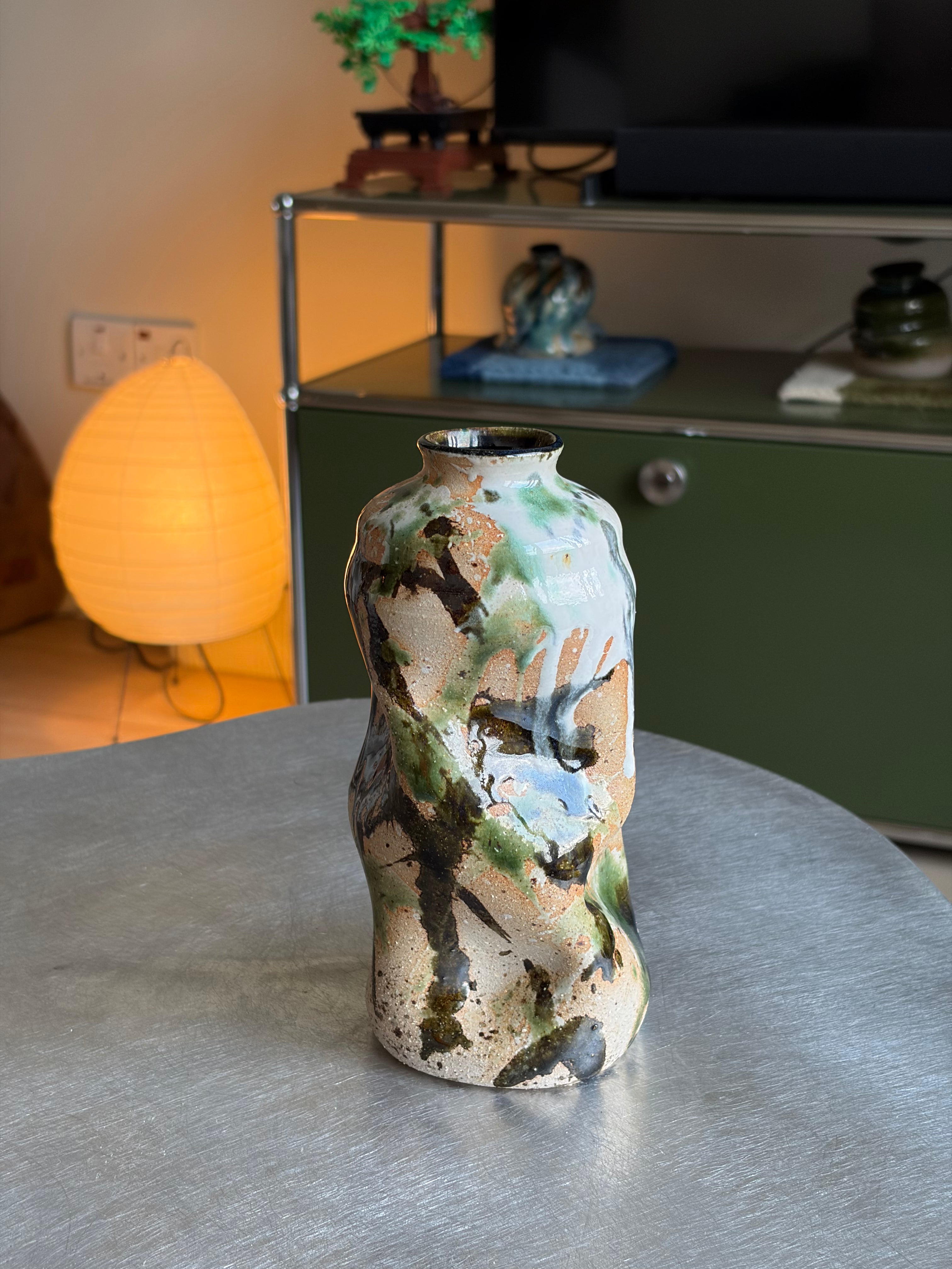 Warped Vase —  Medium Splash № 3