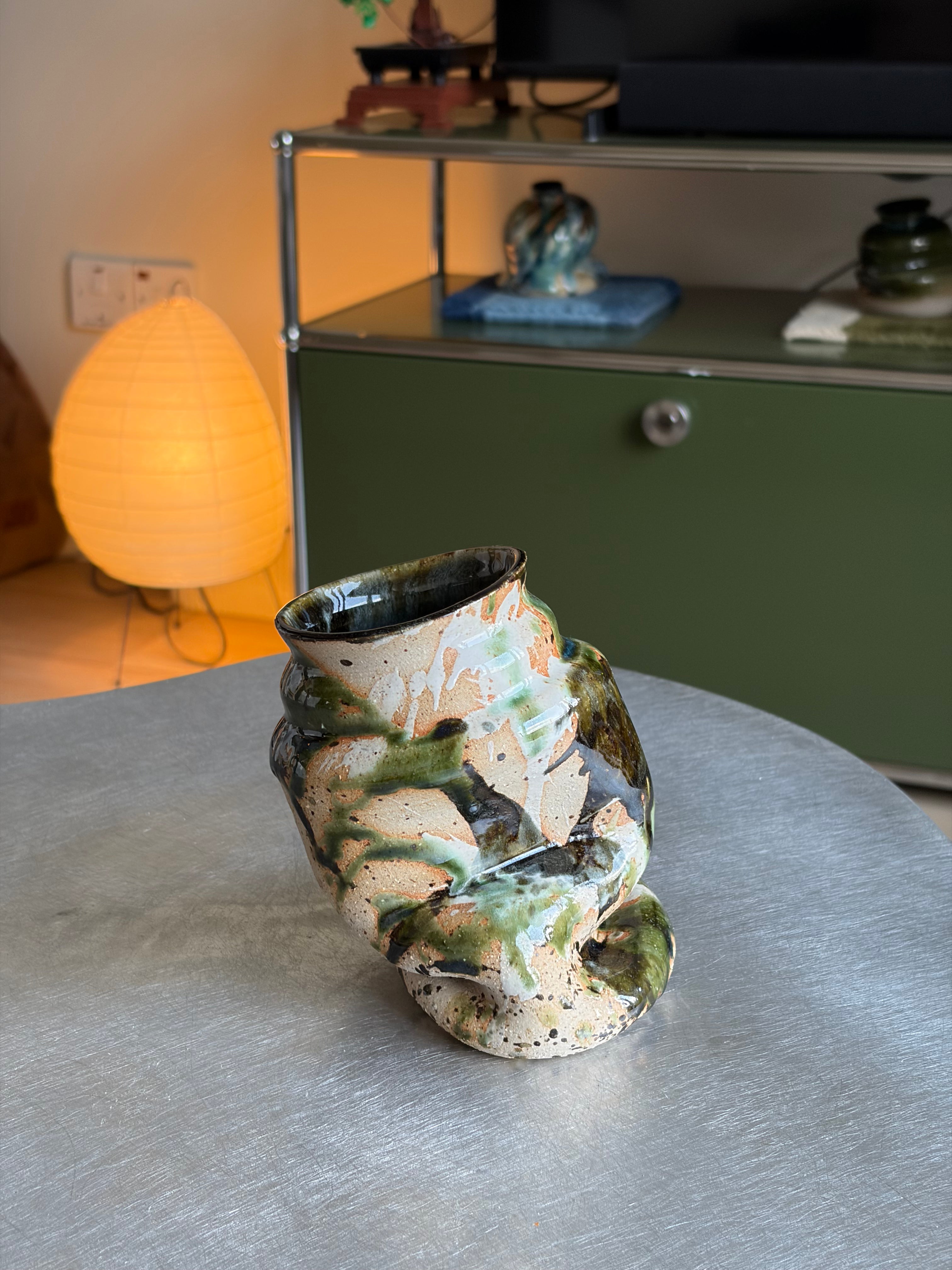 Warped Vase —  Small Splash № 1