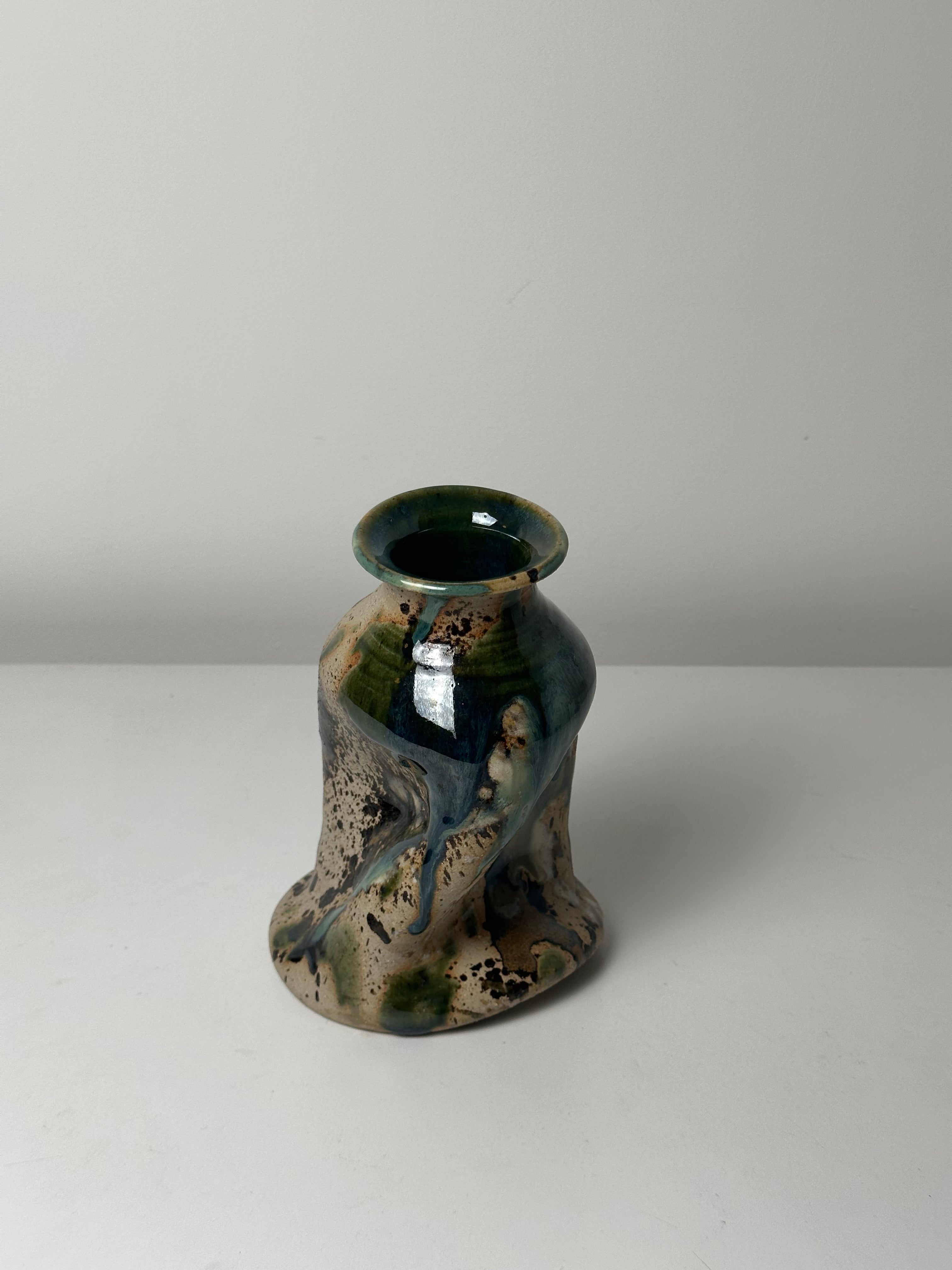 Warped Vase — Multi-colour splash 💦 #1
