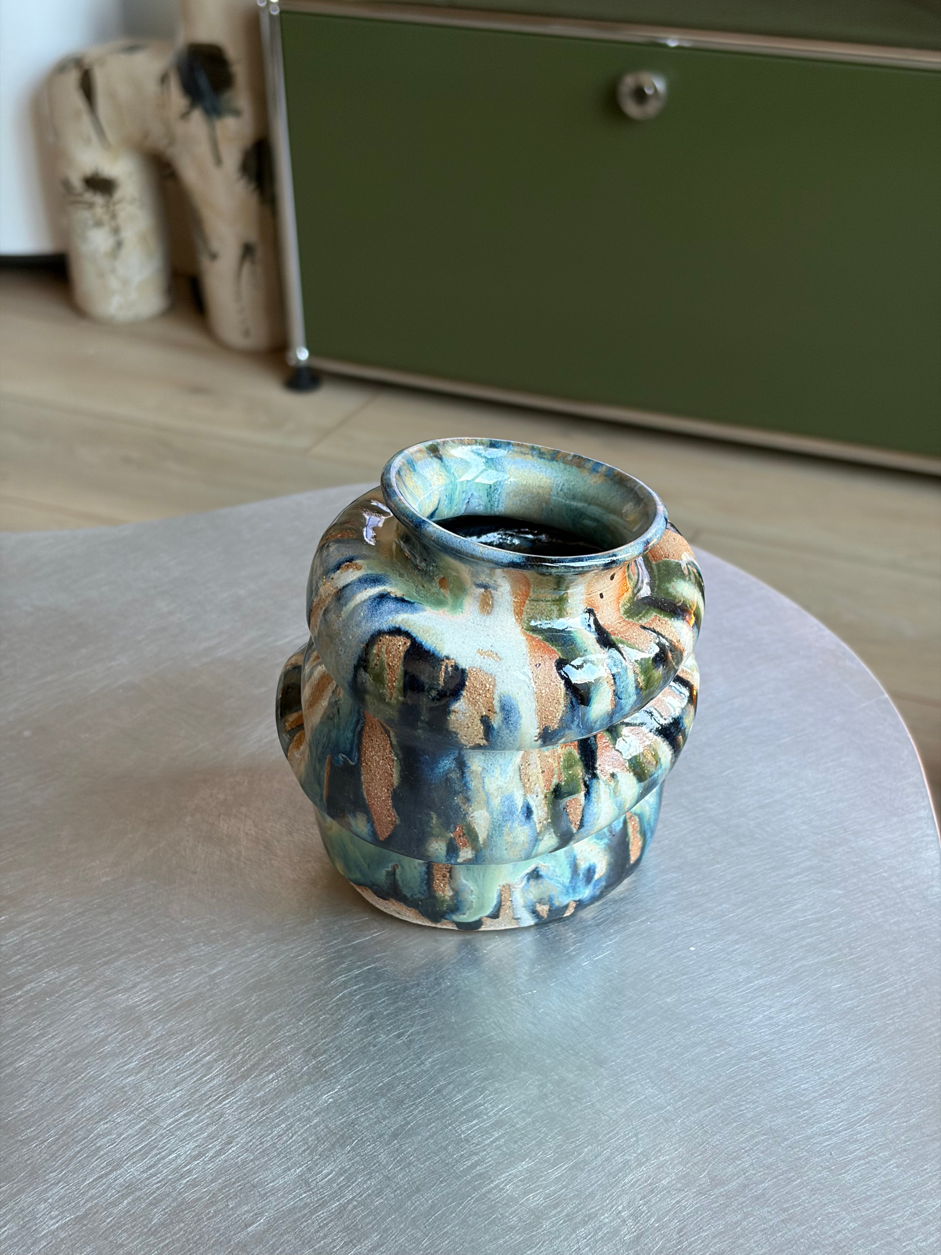 Warped Vase — Multi №1