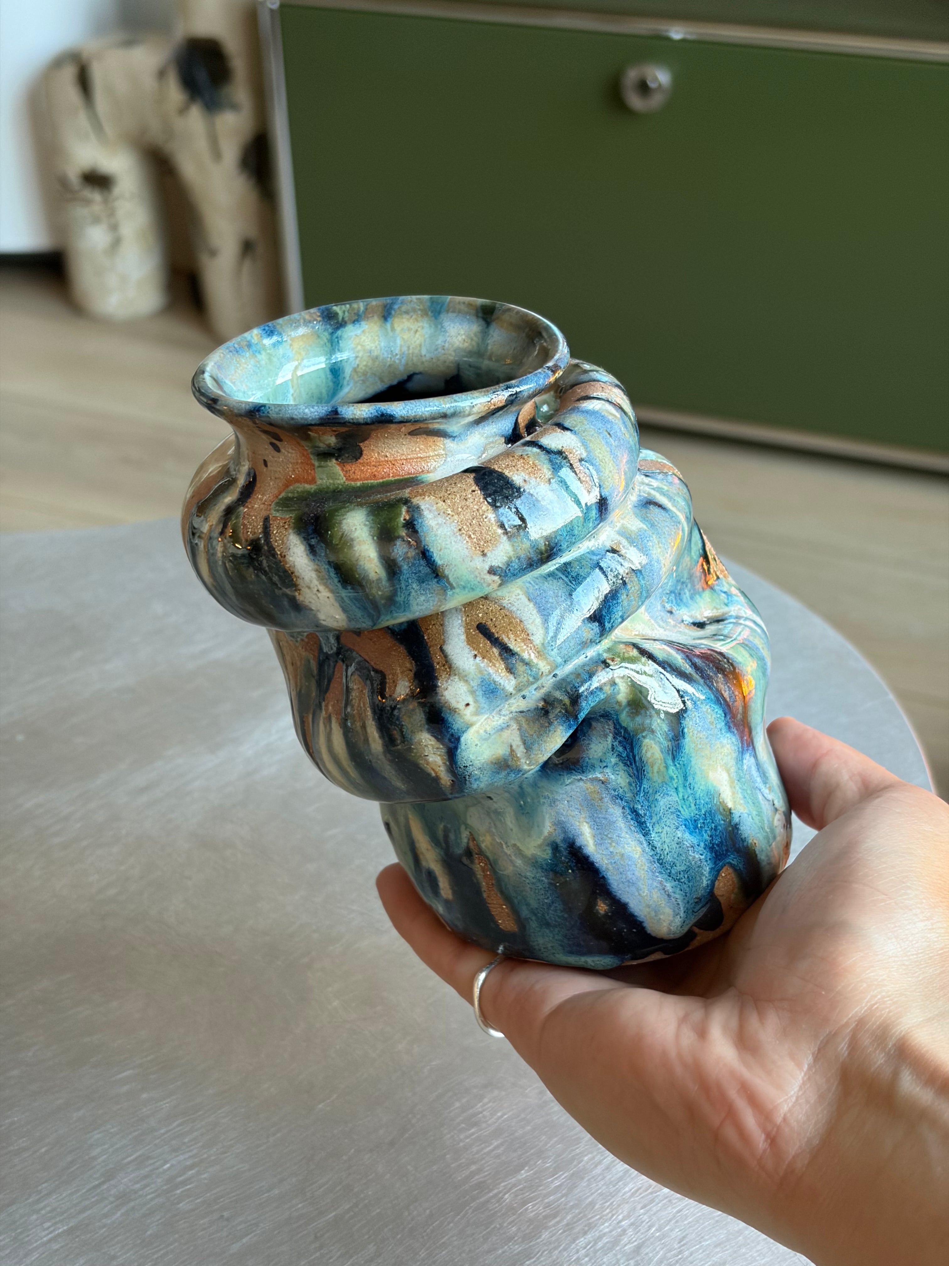 Warped Vase — Multi №1