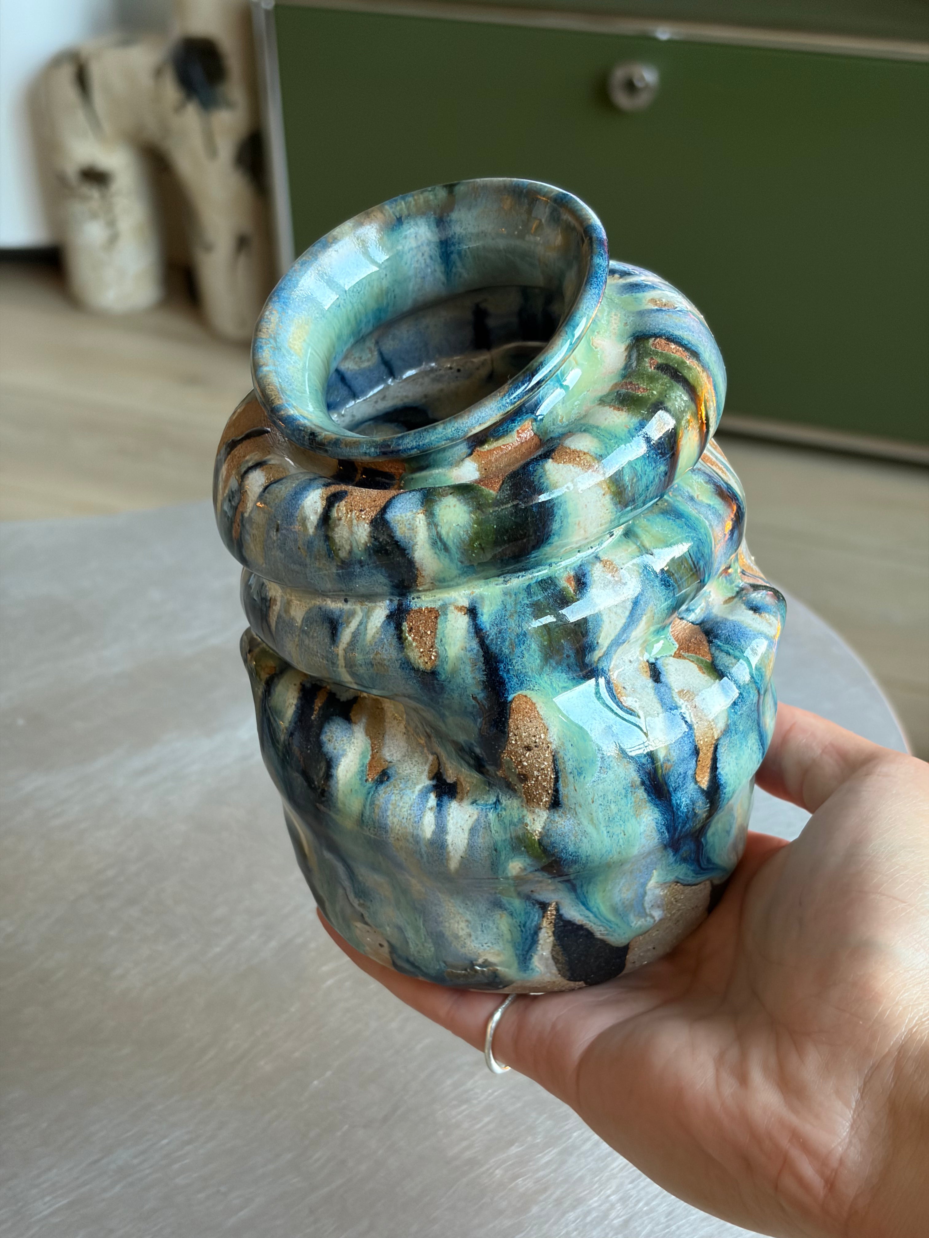 Warped Vase — Multi №1